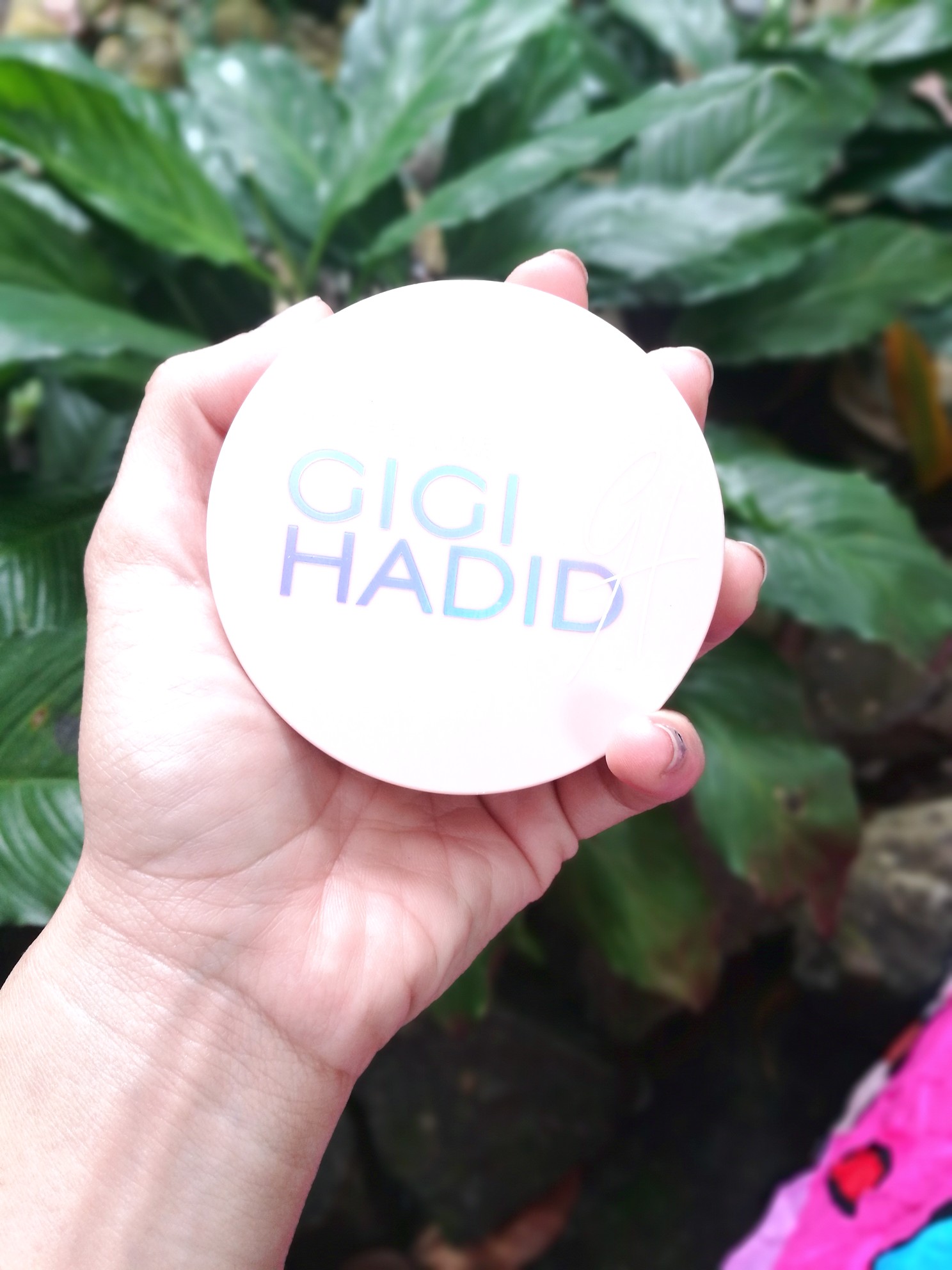 Gigi Hadid Maybelline BB垫
